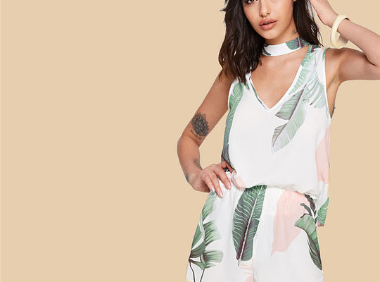 SHEIN Multicolor Vacation Bohemian Beach Tropical Print Choker Neck Tropical Top And Shorts Set Summer Women Casual Twopiece