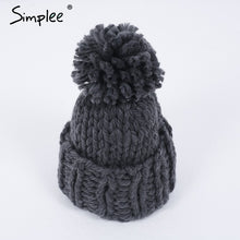 Simplee Knitting wool ball skullies beanies Casual streetwear warm hat cap Women autumn winter 2017 cute beanie hat female